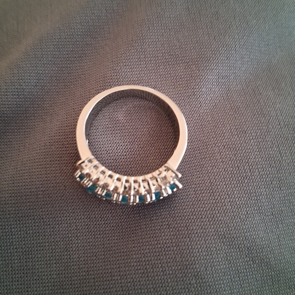 Blue Glam Ring/ Multi- Row Statement Band/ Crystal Fashion Jewelry Size 8 - Picture 4 of 6